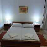 Toscanaapartmanbalatonhu Family Frend