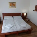 Toscanaapartmanbalatonhu Family Frend Ferienhaus Siófok