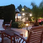 Ferienhaus Toscanaapartmanbalatonhu Family Frend