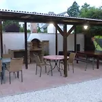 Toscanaapartmanbalatonhu Family Frend