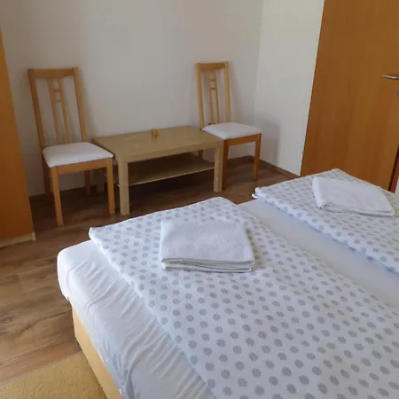 Toscanaapartmanbalatonhu Family Frend Σπίτι διακοπών *