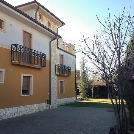 Дом отдыха Toscanaapartmanbalatonhu Family Frend *