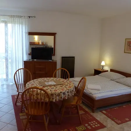 Toscanaapartmanbalatonhu Family Frend Σπίτι διακοπών Σίοφοκ
