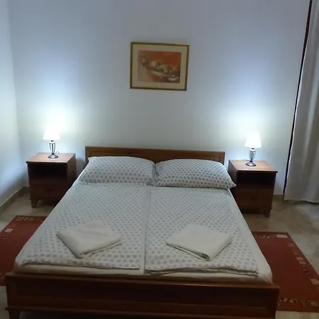 Toscanaapartmanbalatonhu Family Frend