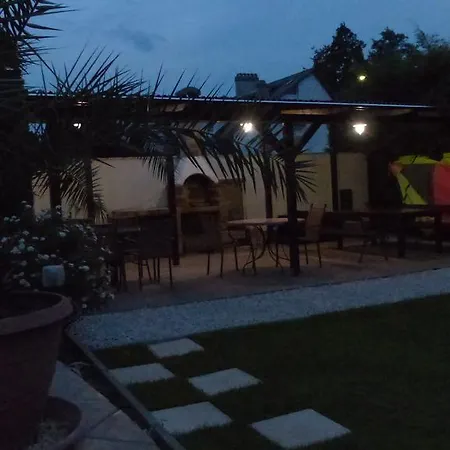 Toscanaapartmanbalatonhu Family Frend شيوفوك