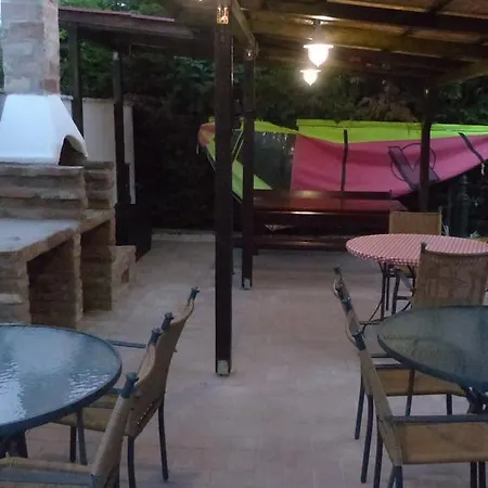 Toscanaapartmanbalatonhu Family Frend