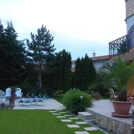 Toscanaapartmanbalatonhu Family Frend Siofok