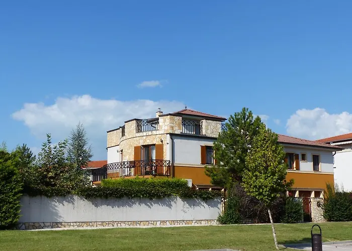 Toscanaapartmanbalatonhu Family Frend *