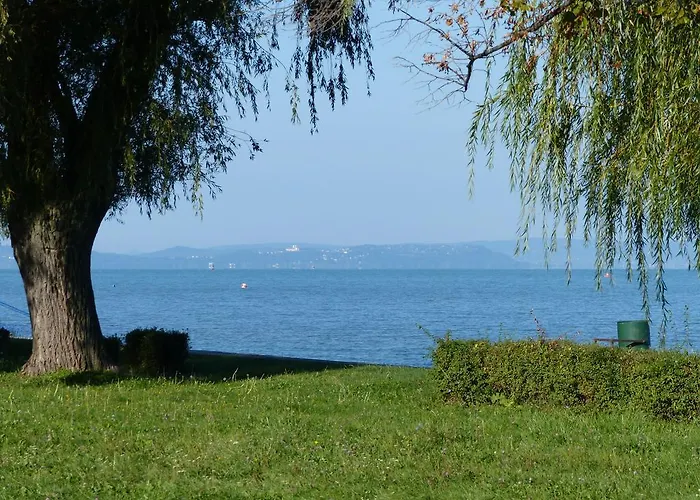 Dom wakacyjny Toscanaapartmanbalatonhu Family Frend Siófok
