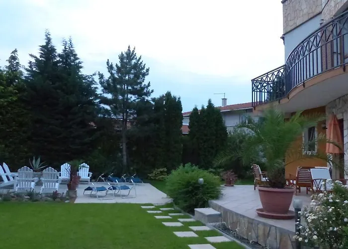 Toscanaapartmanbalatonhu Family Frend Siófok