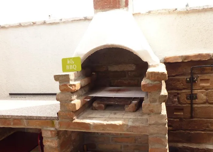 Дом отдыха Toscanaapartmanbalatonhu Family Frend